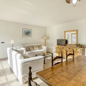  Apartamento Residencial 2º 2ª